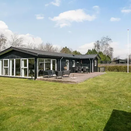 מלון David - 330m From The Sea In Funen By Interhome