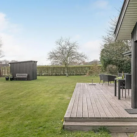 David - 330m From The Sea In Funen By Interhome 3*